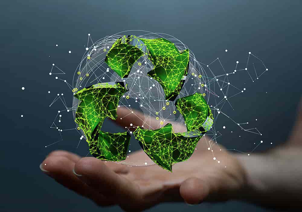 Hür Plastik, geri dönüştürülebilir plastik ürünlerin üretiminde lider olmayı, sürdürülebilirlik ilkesine bağlı kalmayı, müşteri memnuniyetini sağlamayı, geri dönüşüm oranlarını artırmayı ve inovasyonu desteklemeyi hedeflemektedir. Bu hedefleri doğrultusunda yüksek kaliteli geri dönüştürülmüş plastik ürünleriyle, çevrenin korunmasına ve sürdürülebilirliğe katkıda bulunmaktadır.